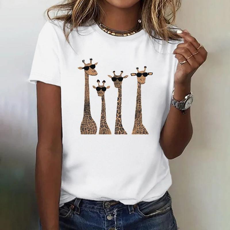 Kreatywna koszulka z nadrukiem zwierząt