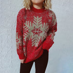 Swobodny świąteczny sweter z dzianiny