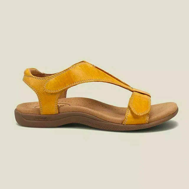 Enfärgade Vintage Sandaler
